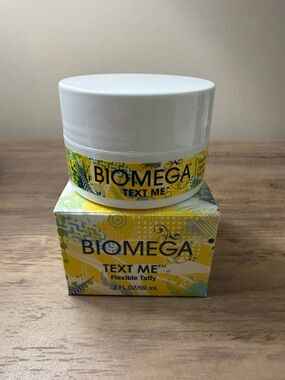 Aquage Biomega Text Me Hair Styling Taffy  - NEW